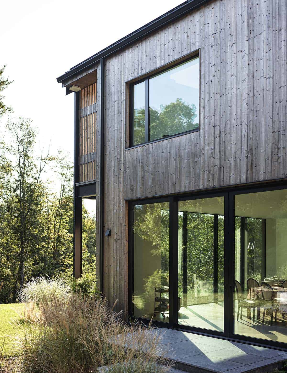 contemporary home exterior