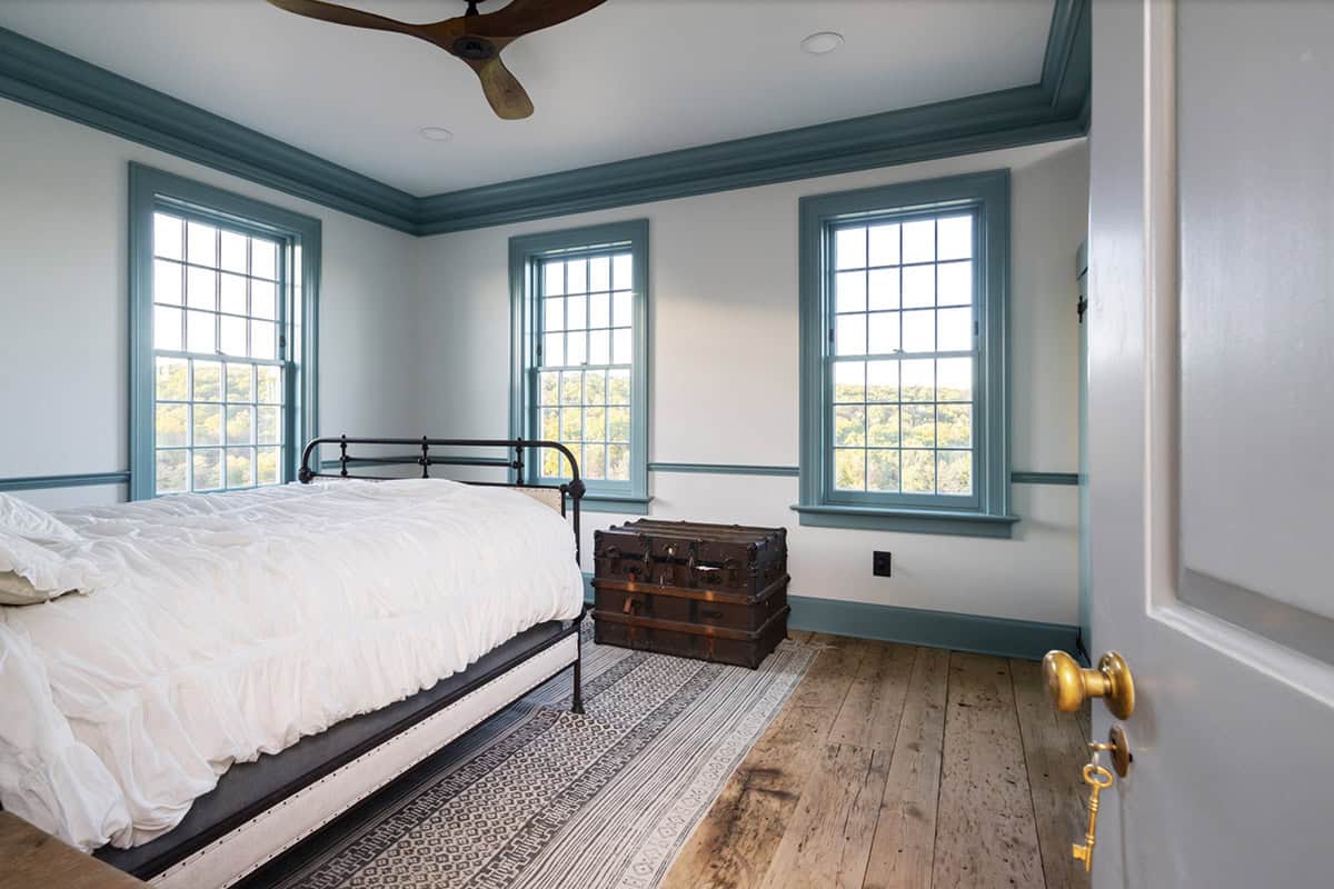 farmhouse style bedroom