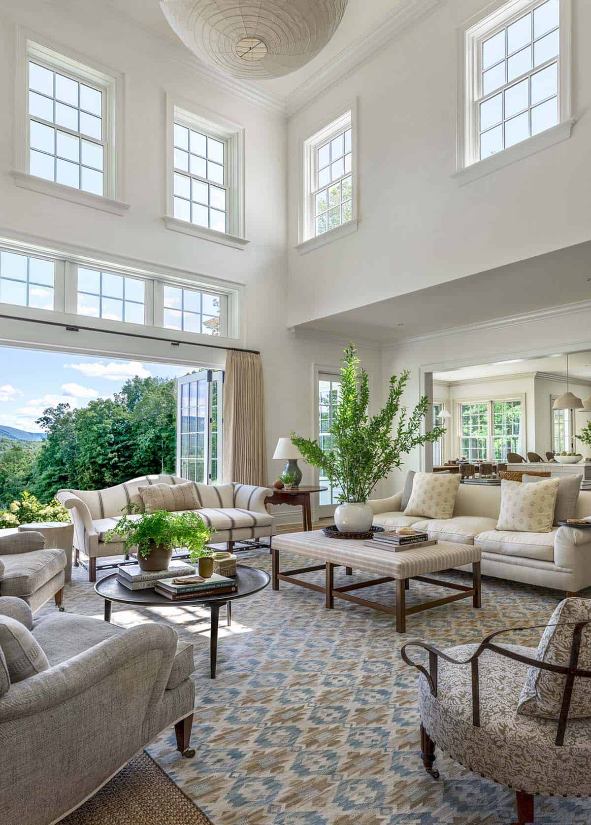 traditional style living room