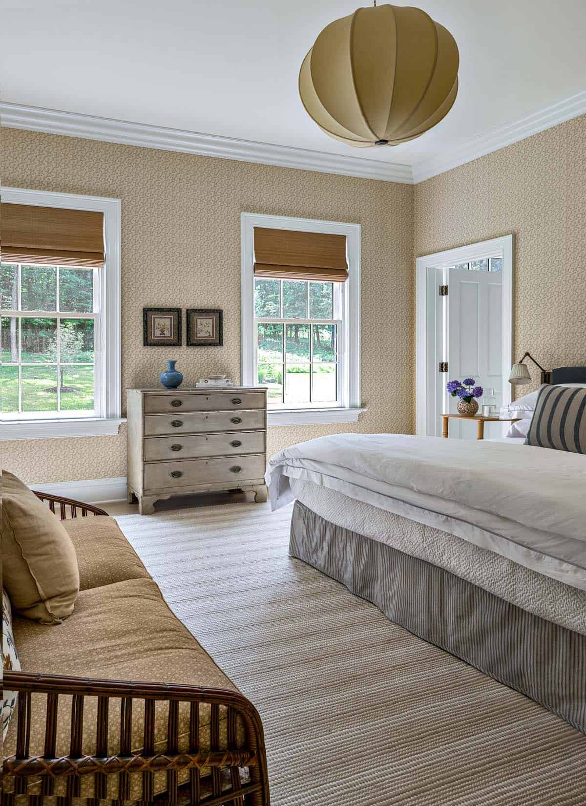modern farmhouse style bedroom