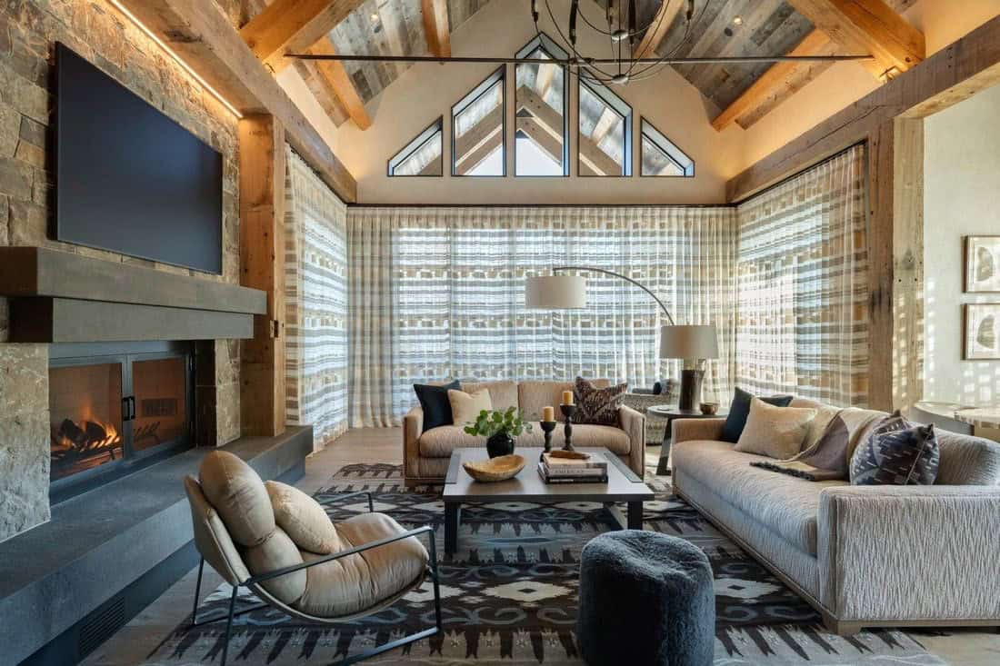 contemporary mountain house living room