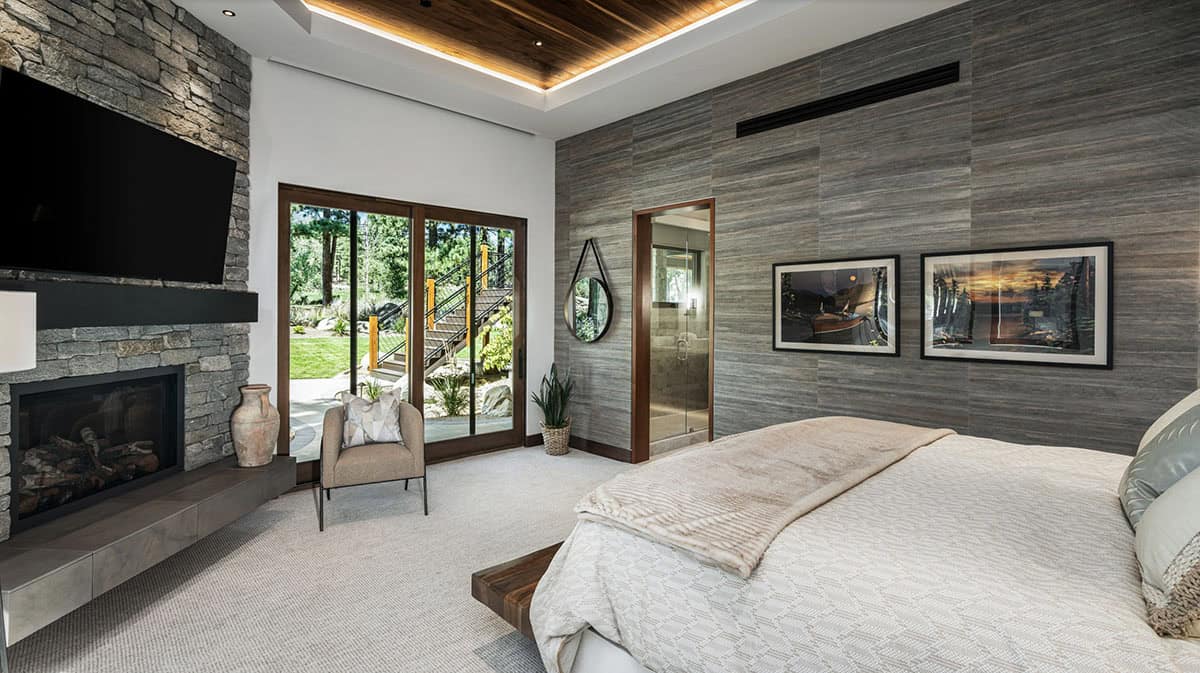 Contemporary Bedroom