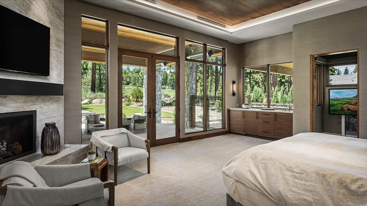 Contemporary Bedroom