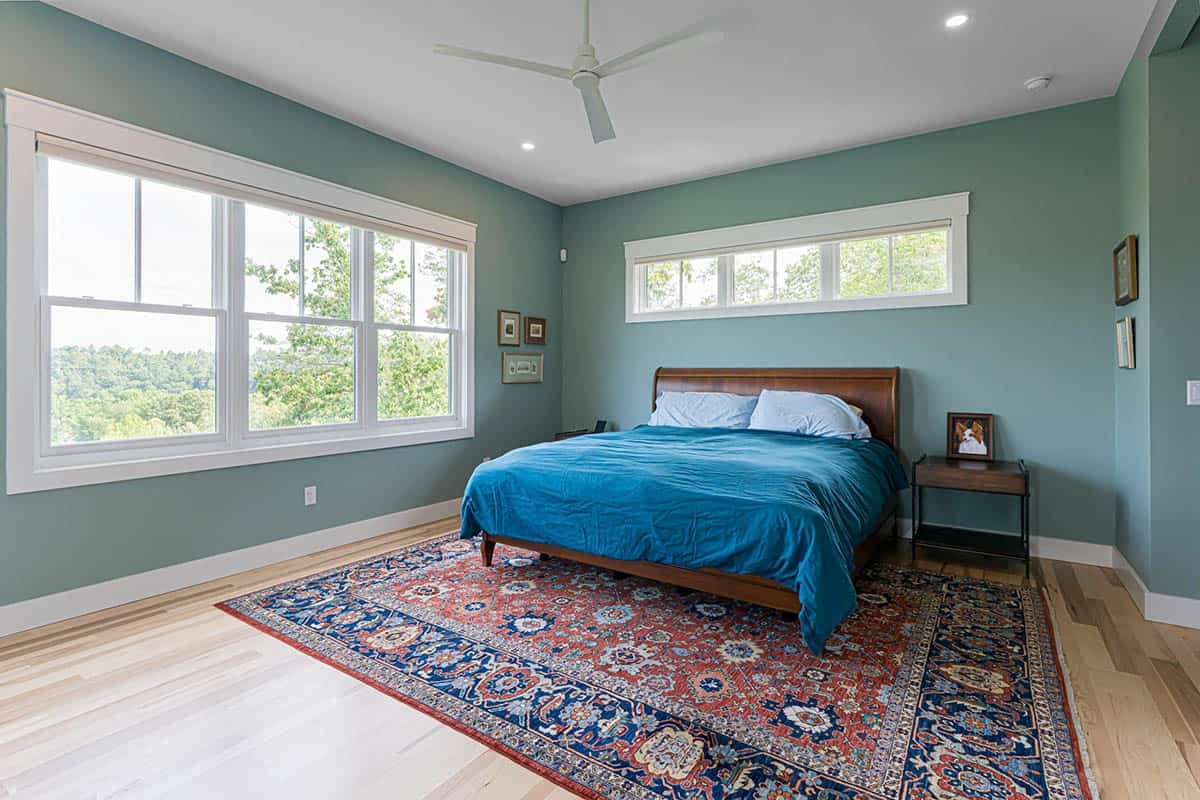 contemporary bedroom