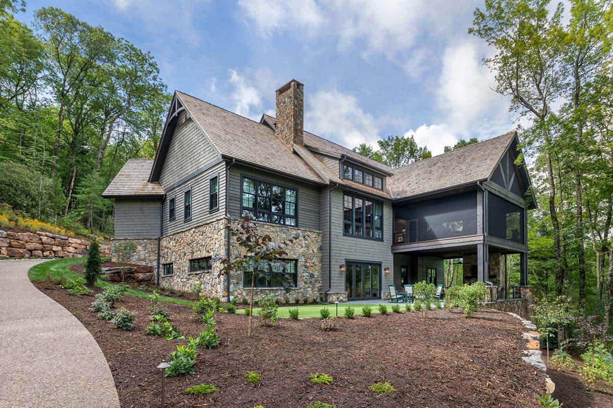 contemporary mountain home exterior backyard view