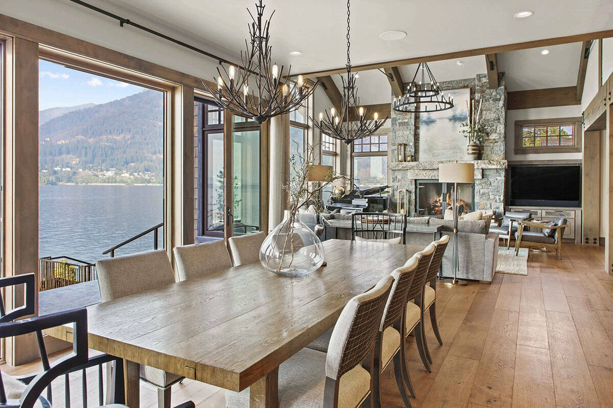 contemporary dining room