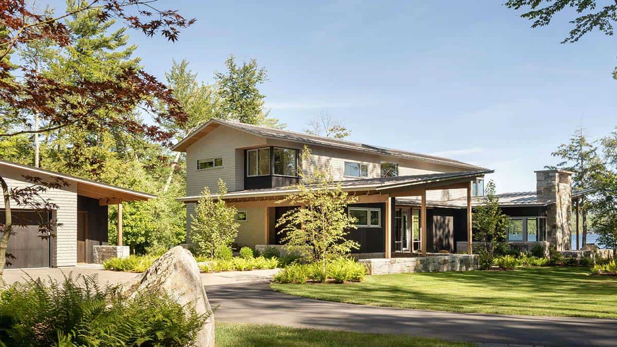 lake house exterior