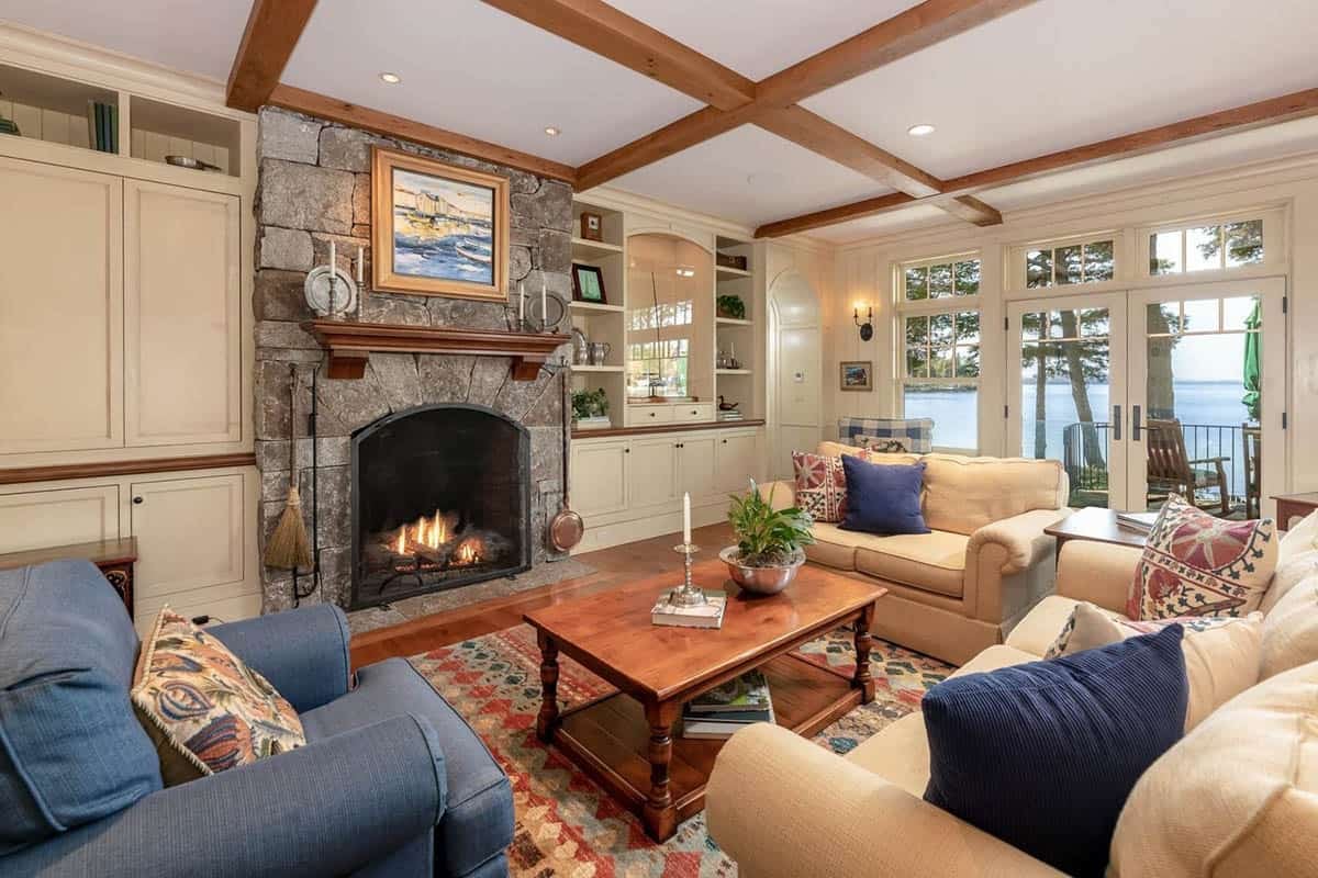 traditional style living room with a fireplace