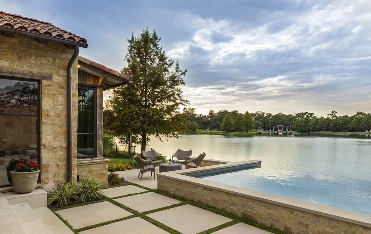 Mediterranean-style lake house pool