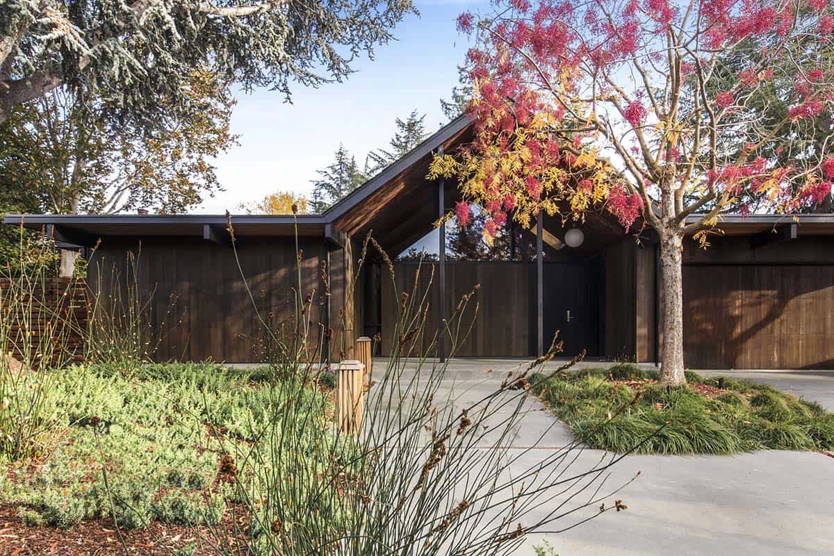 midcentury modern house exterior