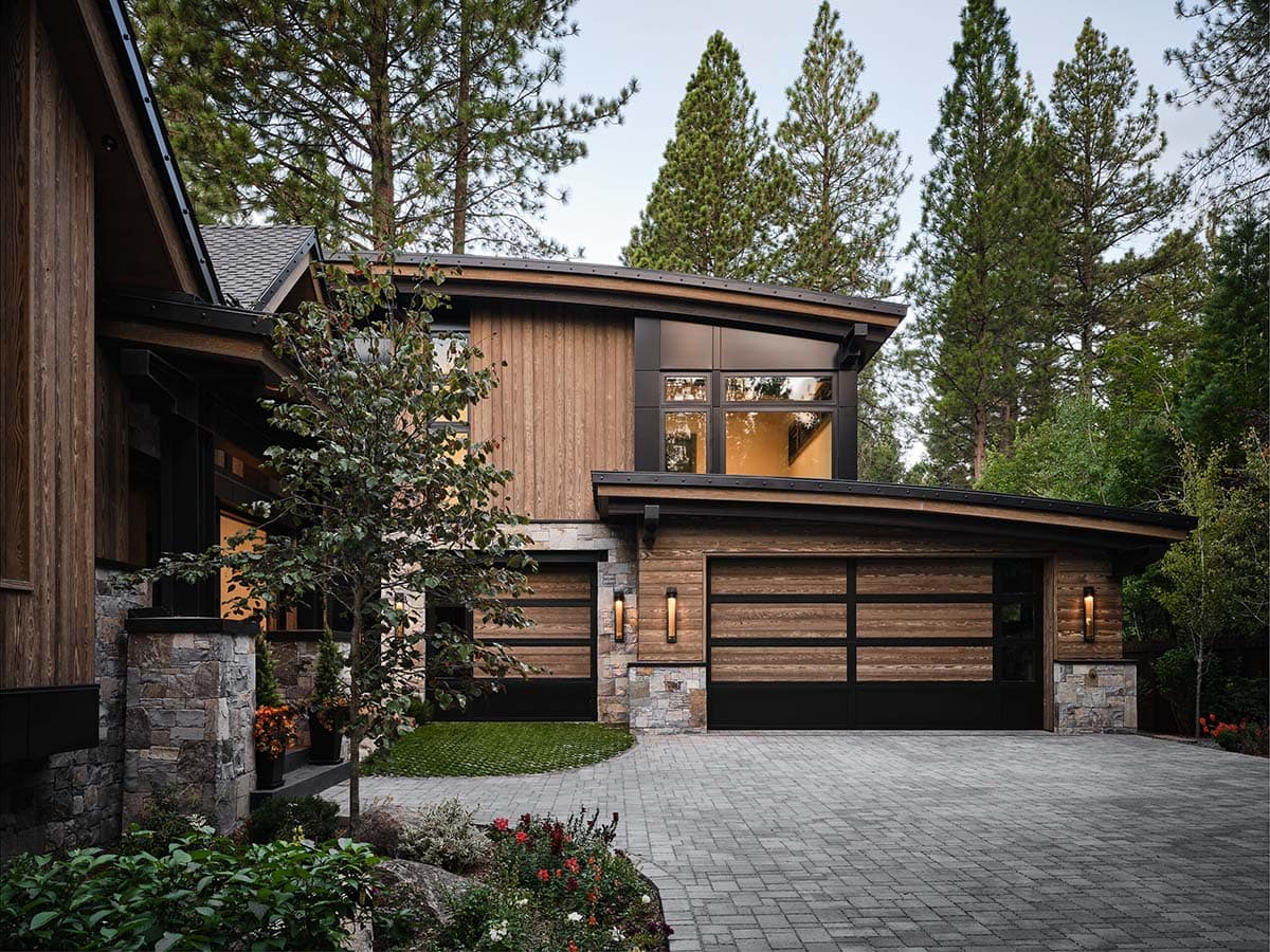 mountain modern lake house exterior