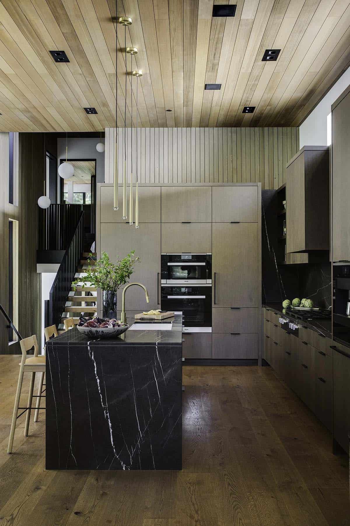 mountain modern kitchen