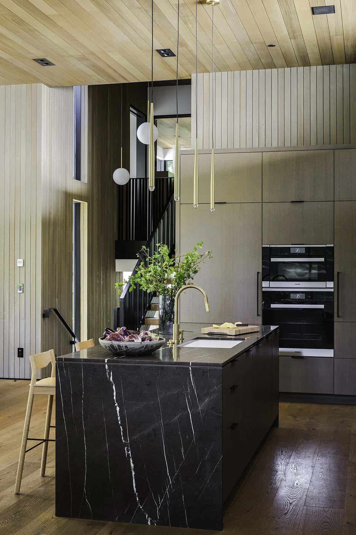 mountain modern kitchen