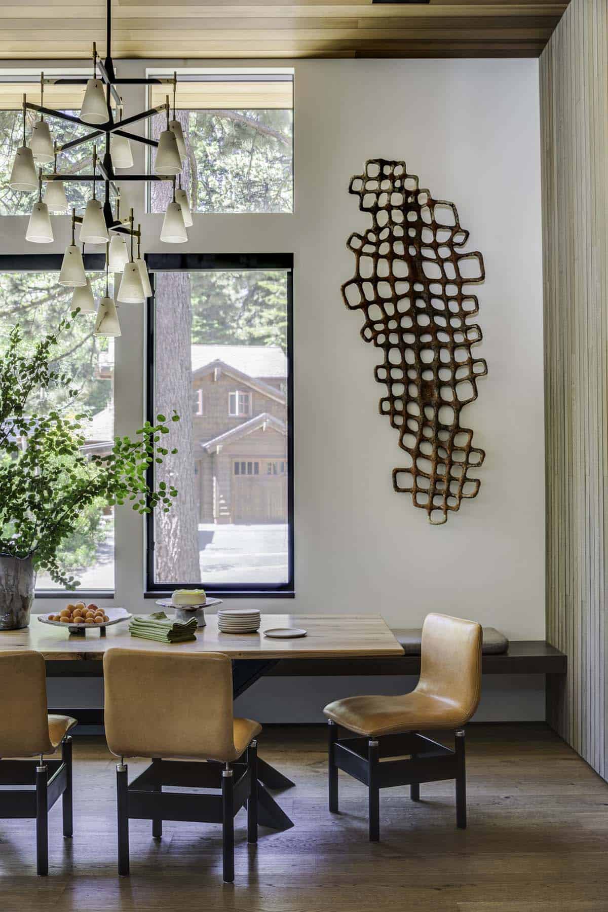 mountain modern dining room