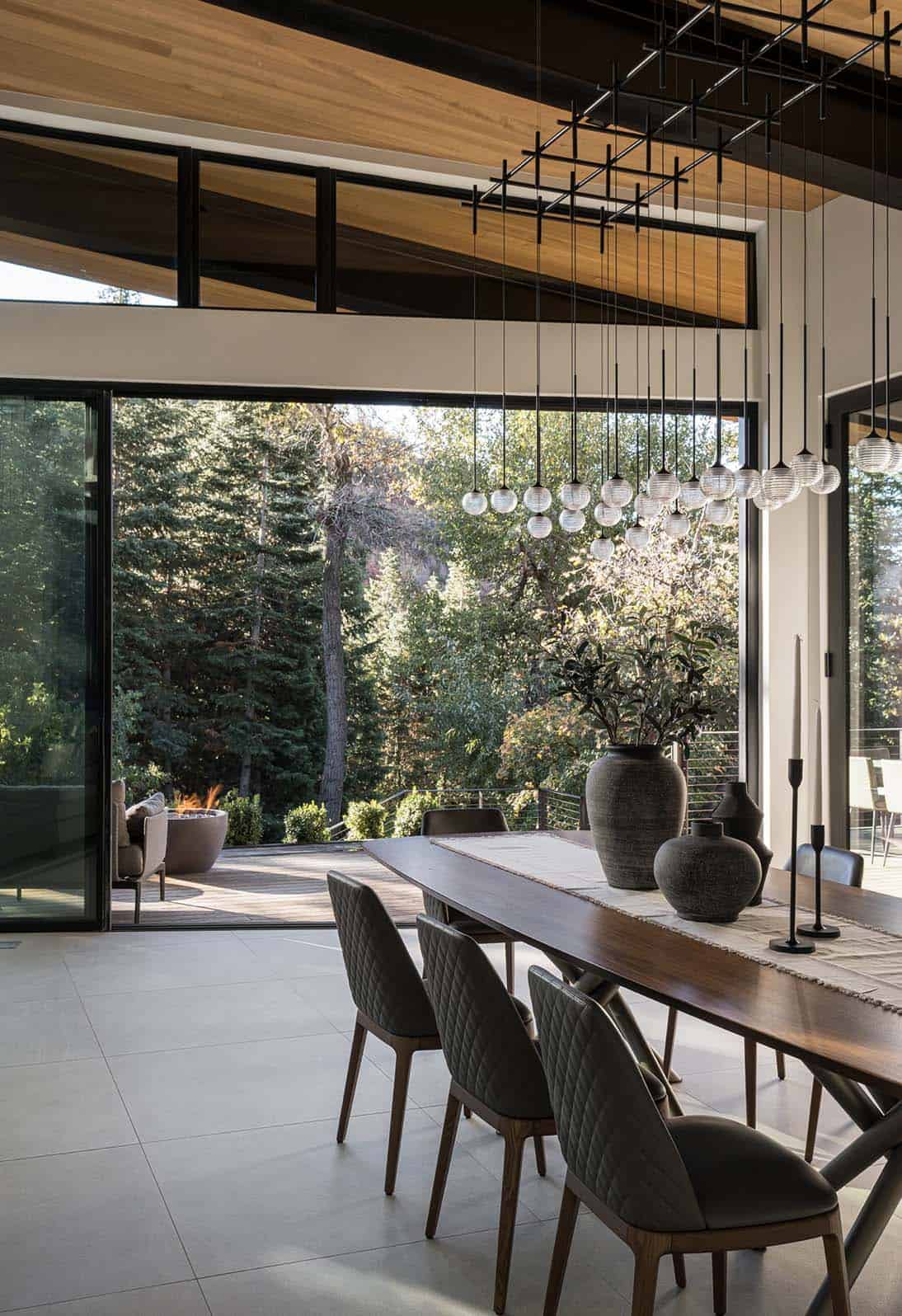 mountain modern style dining room