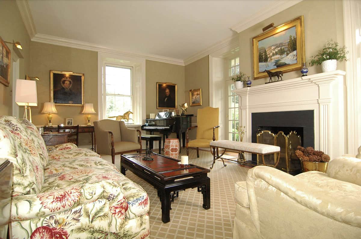 Transitional Living Room