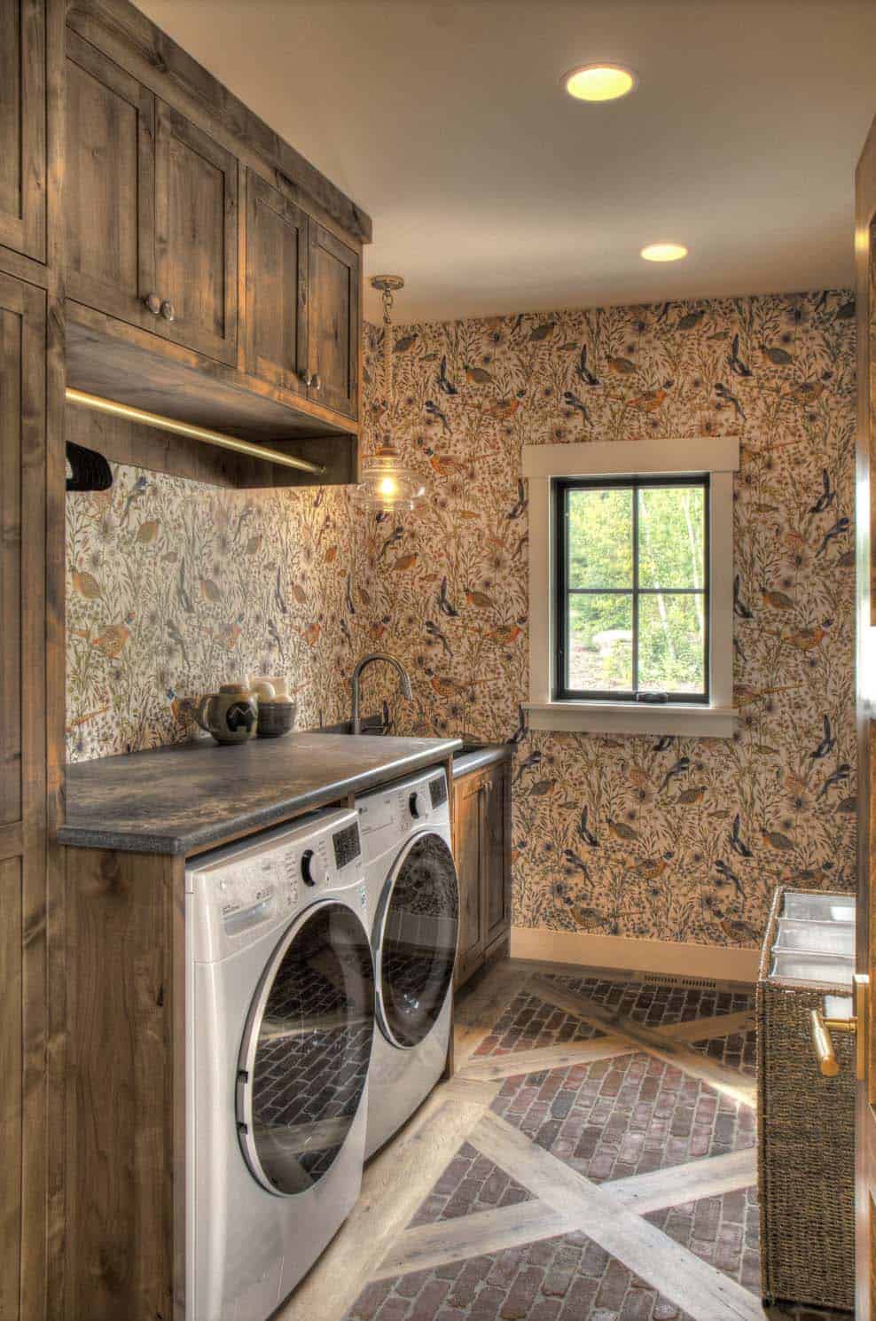 farmhouse style laundry room