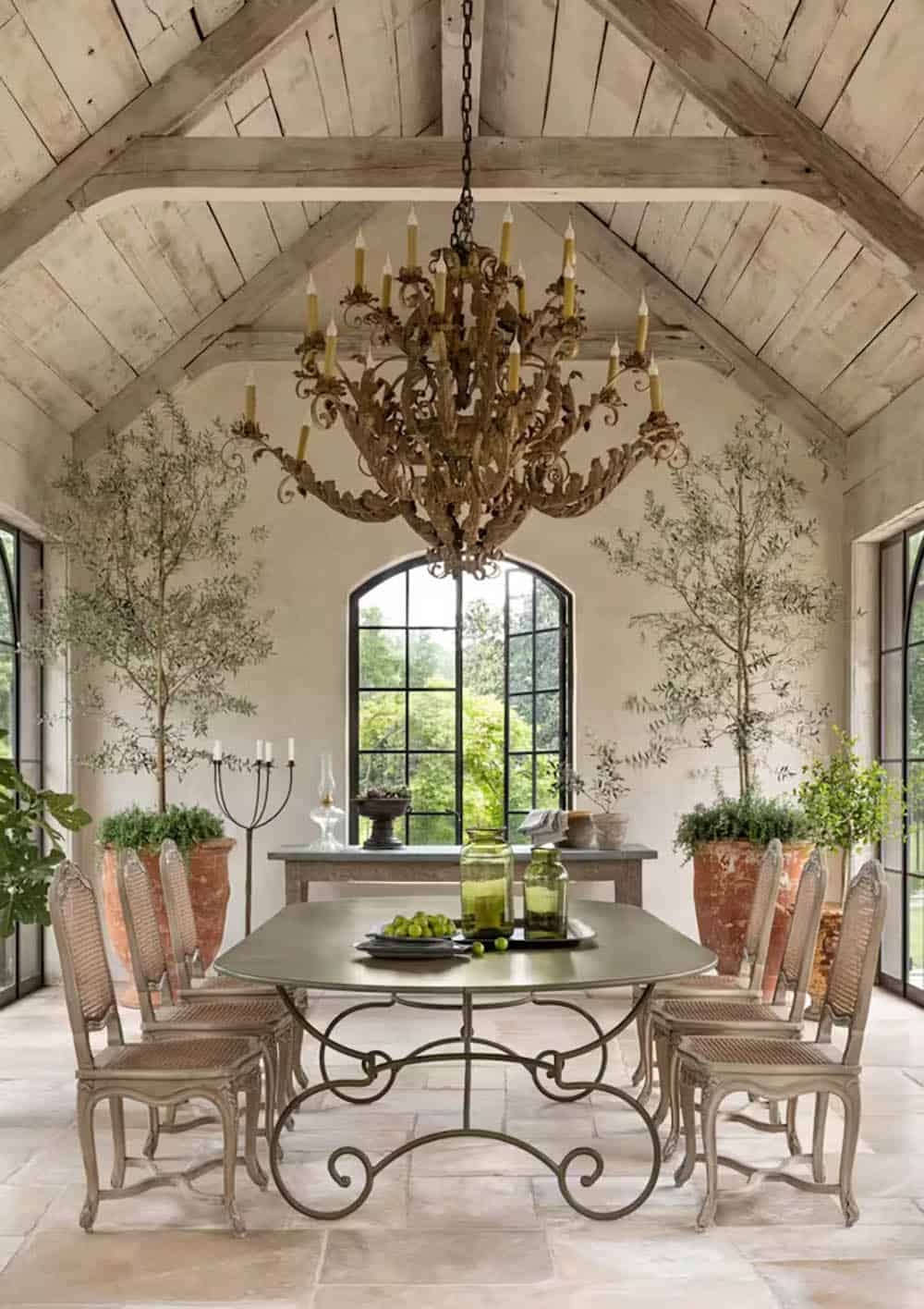 provencal-inspired home dining room