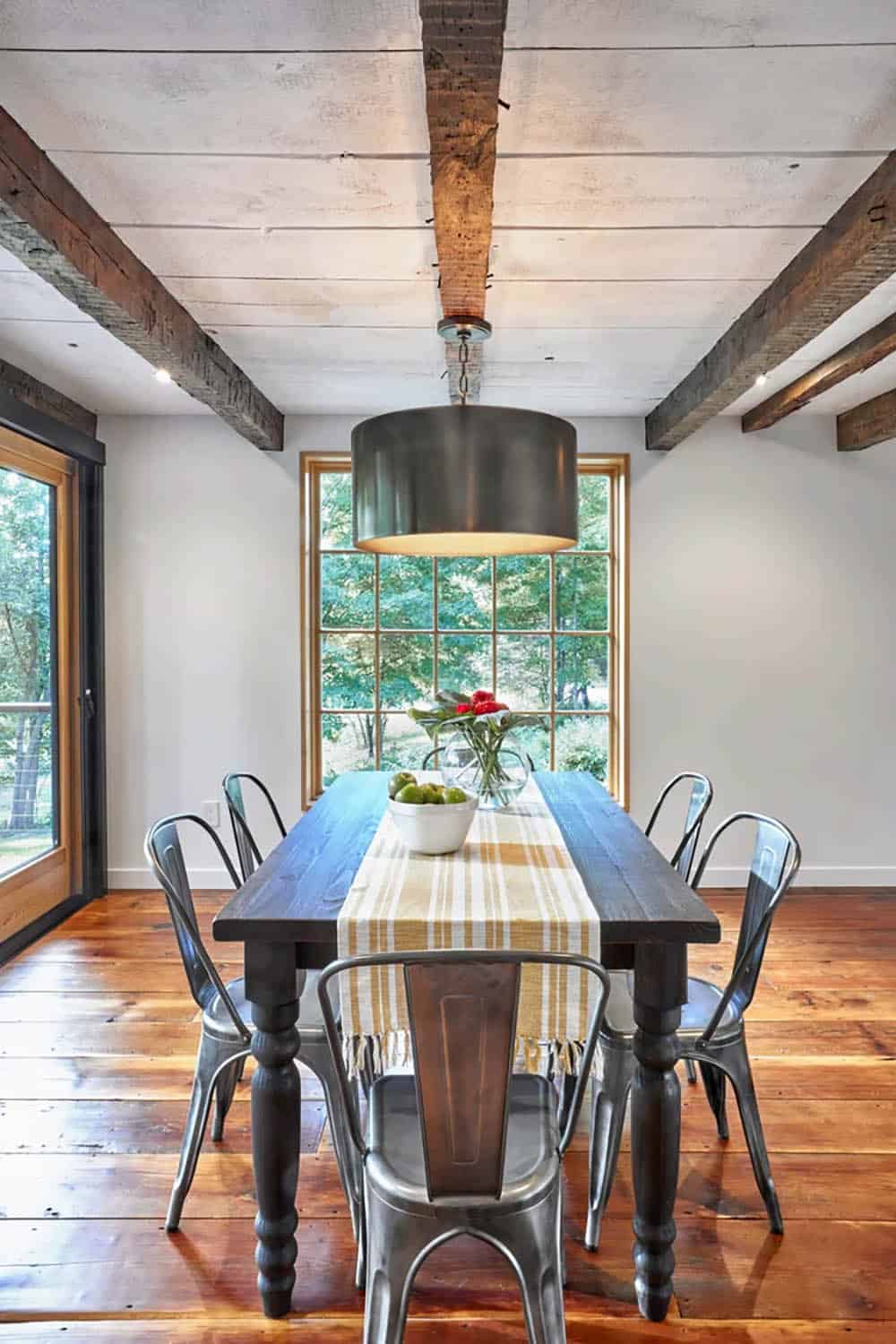 rustic modern dining room 