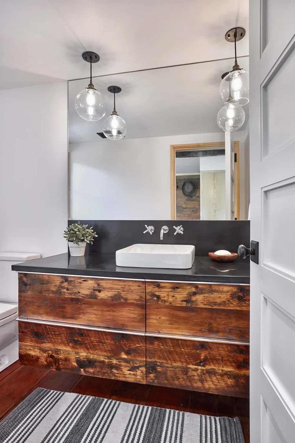 rustic modern bathroom