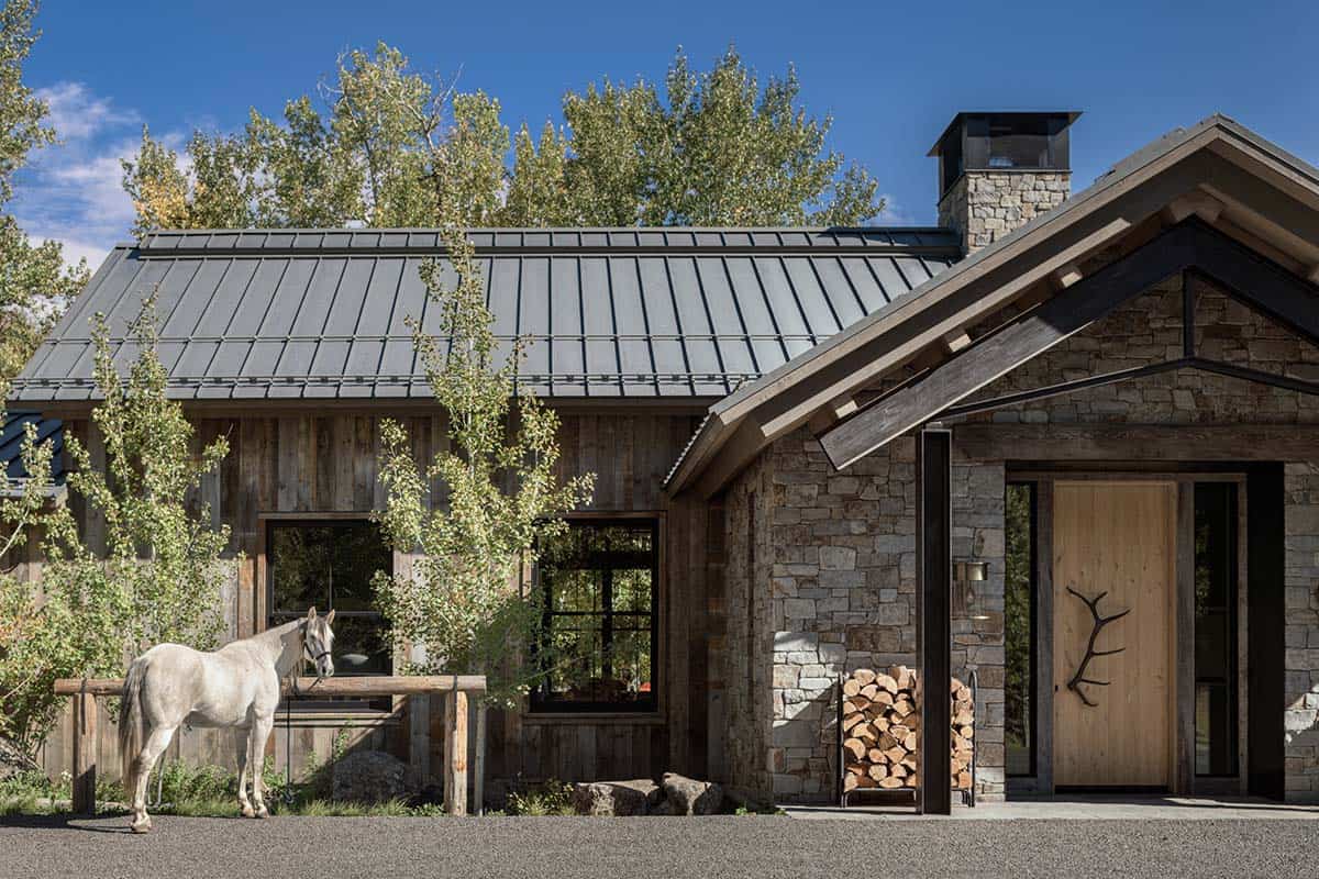 ranch house exterior