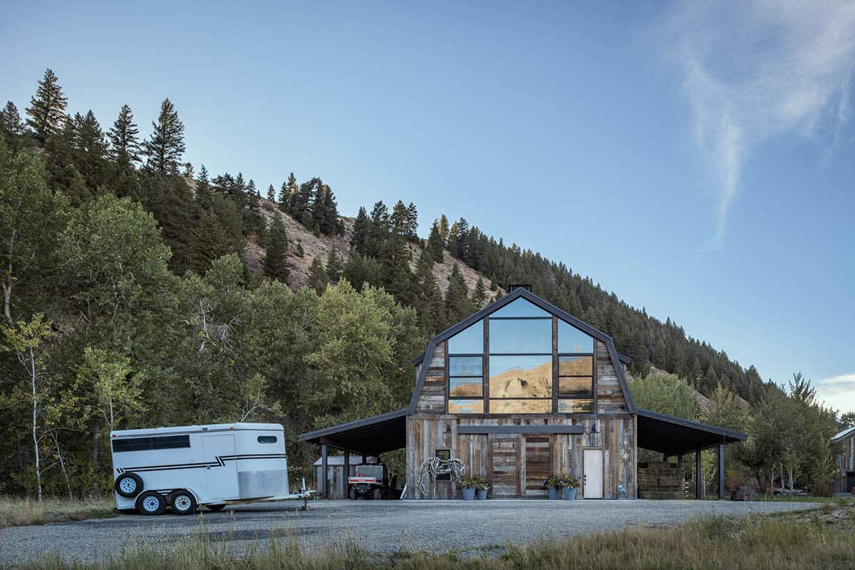 ranch house exterior