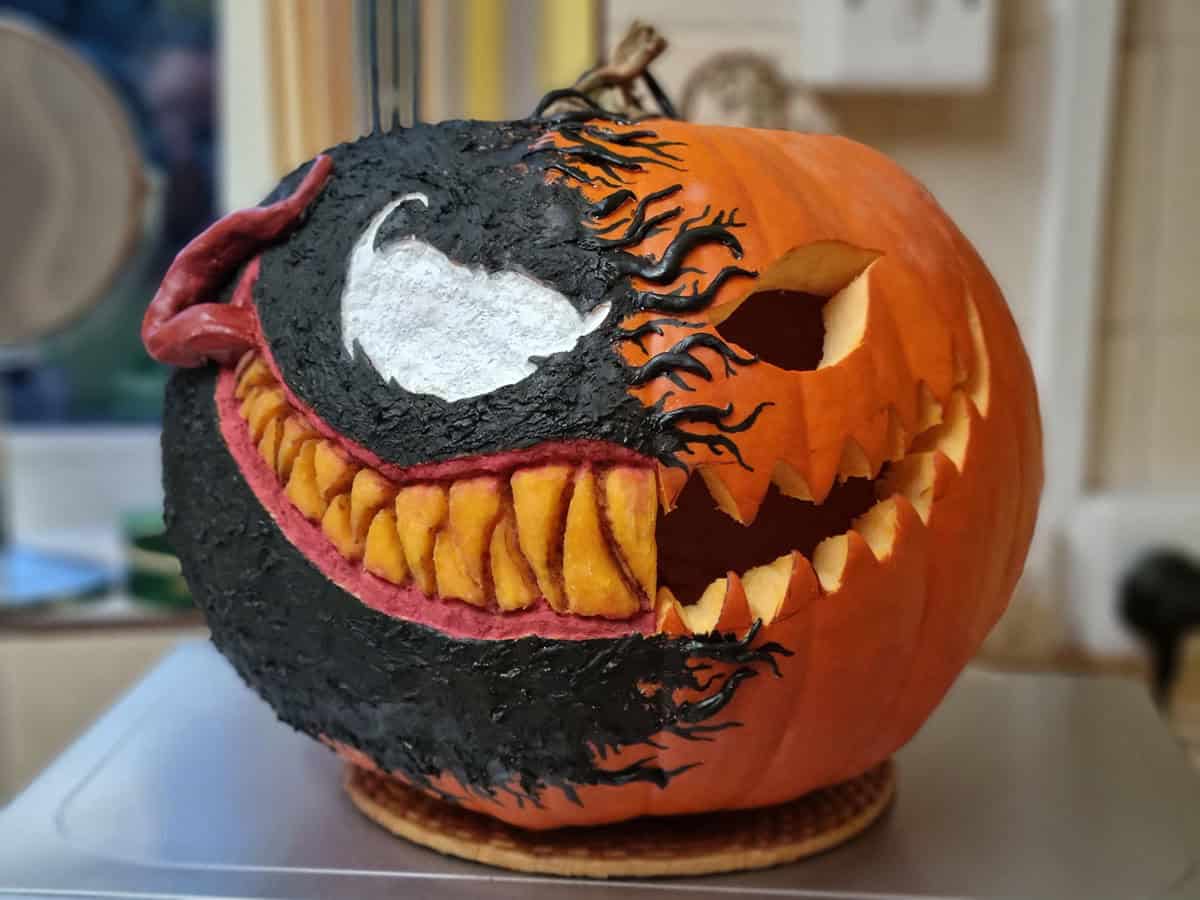 venom pumpkin