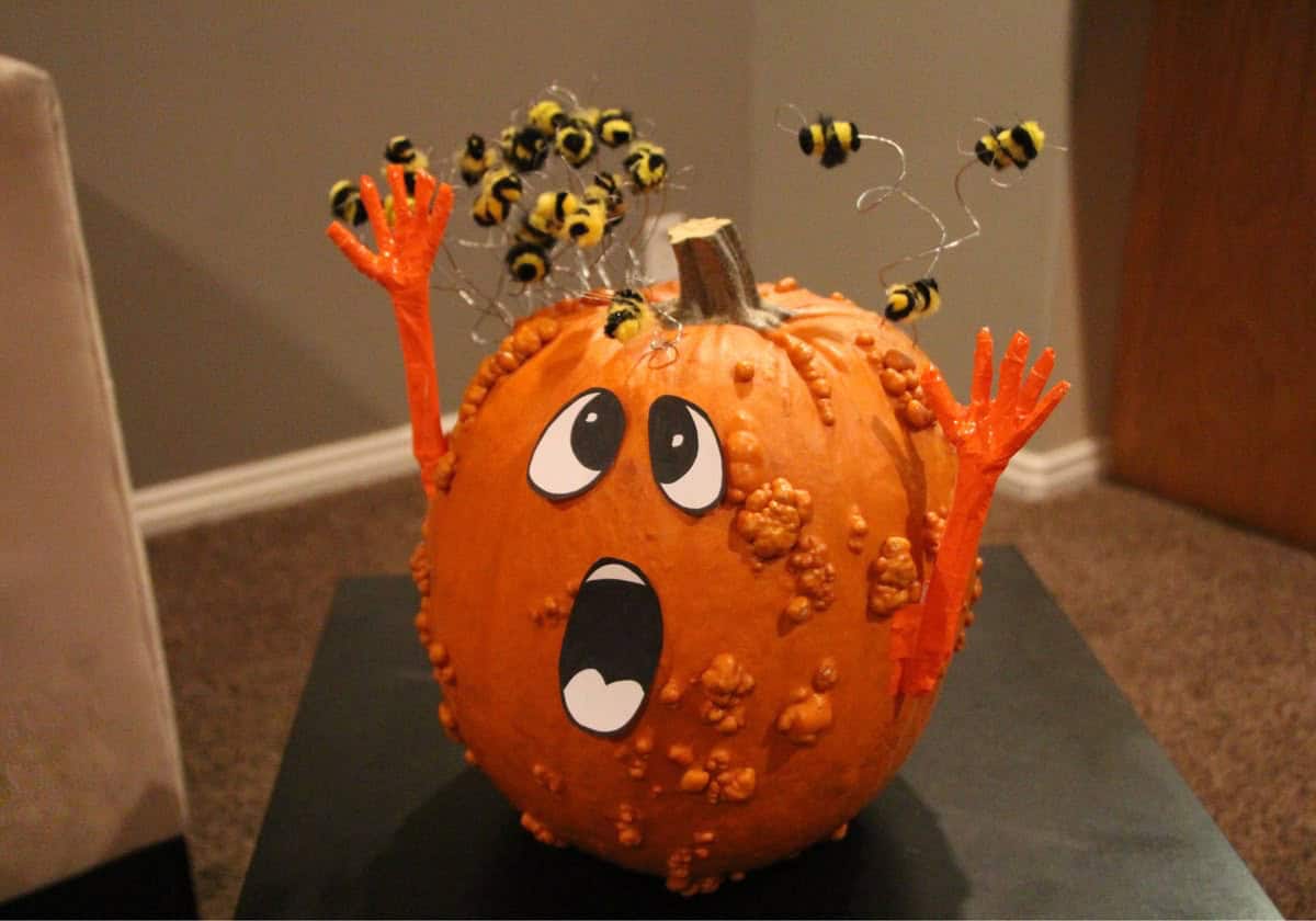 bee sting pumpkin carving idea - funny jack-o-lantern