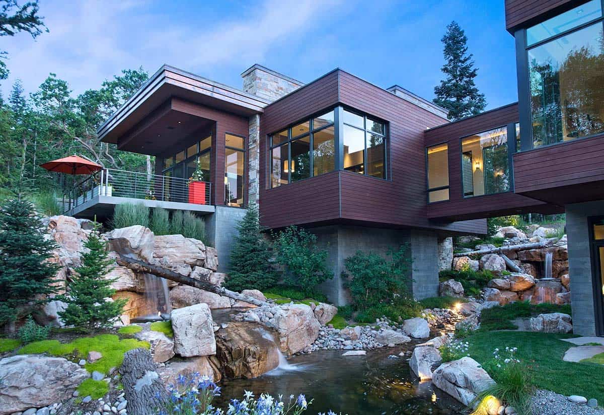 contemporary home exterior