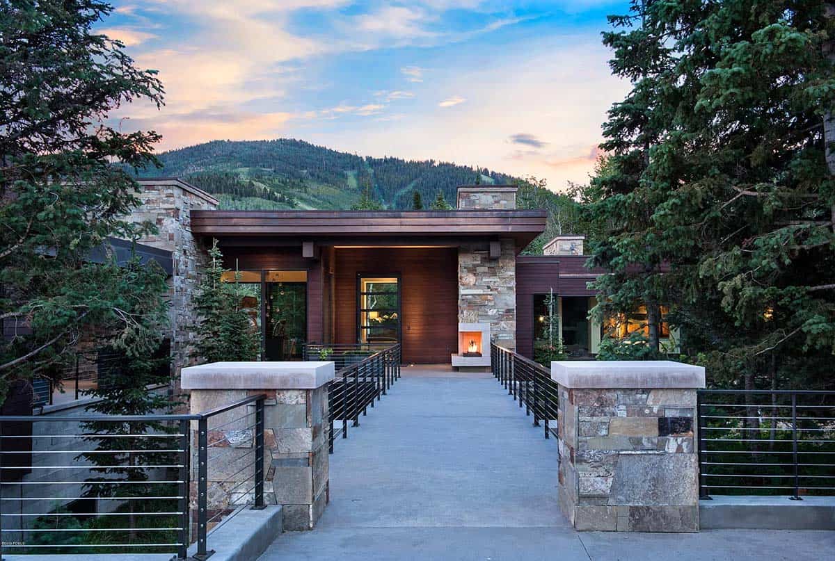 contemporary home exterior