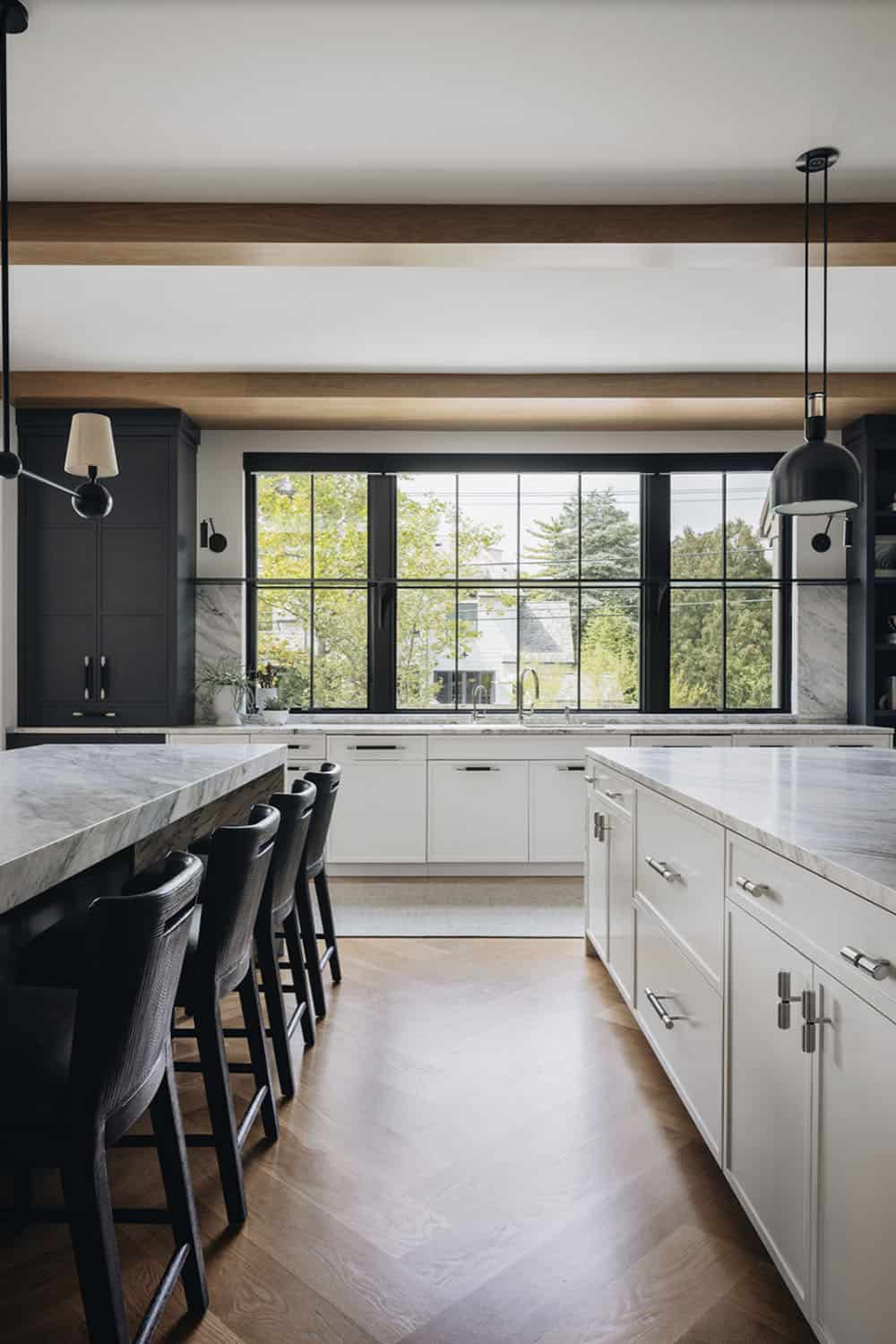 Transitional Style Kitchen