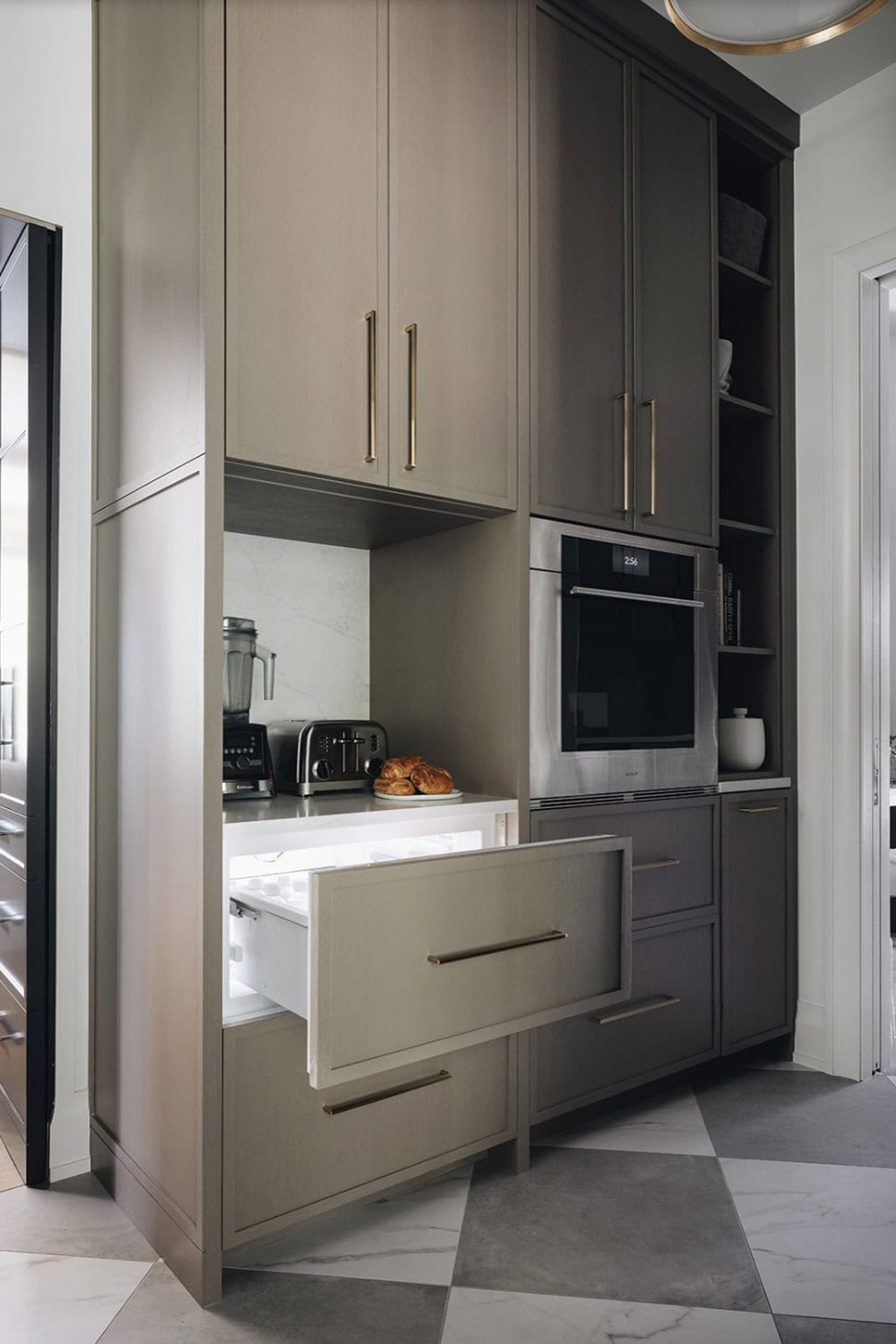 Transitional Style Kitchen