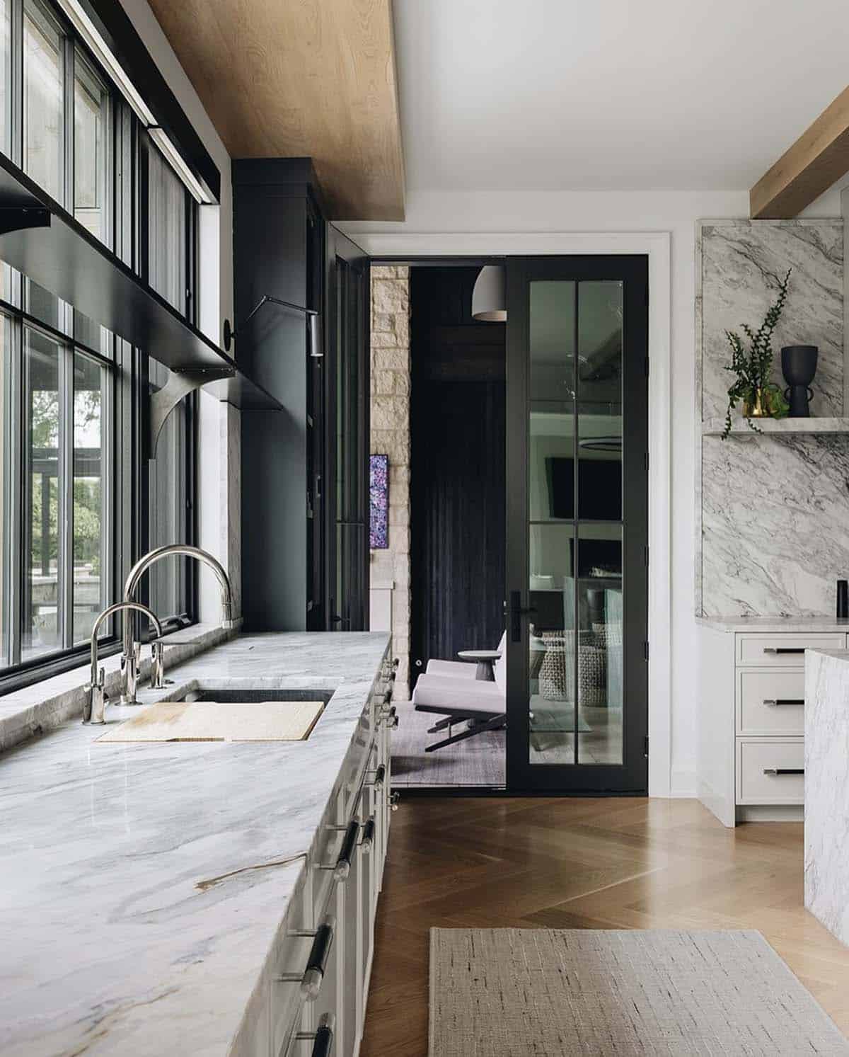 Transitional Style Kitchen sink wall