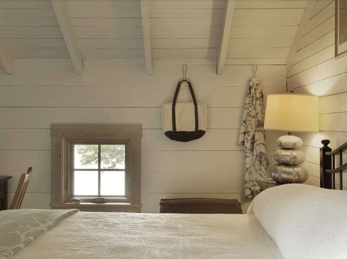 rustic bedroom