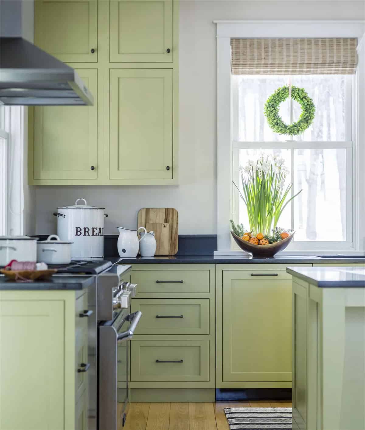 farmhouse style kitchen