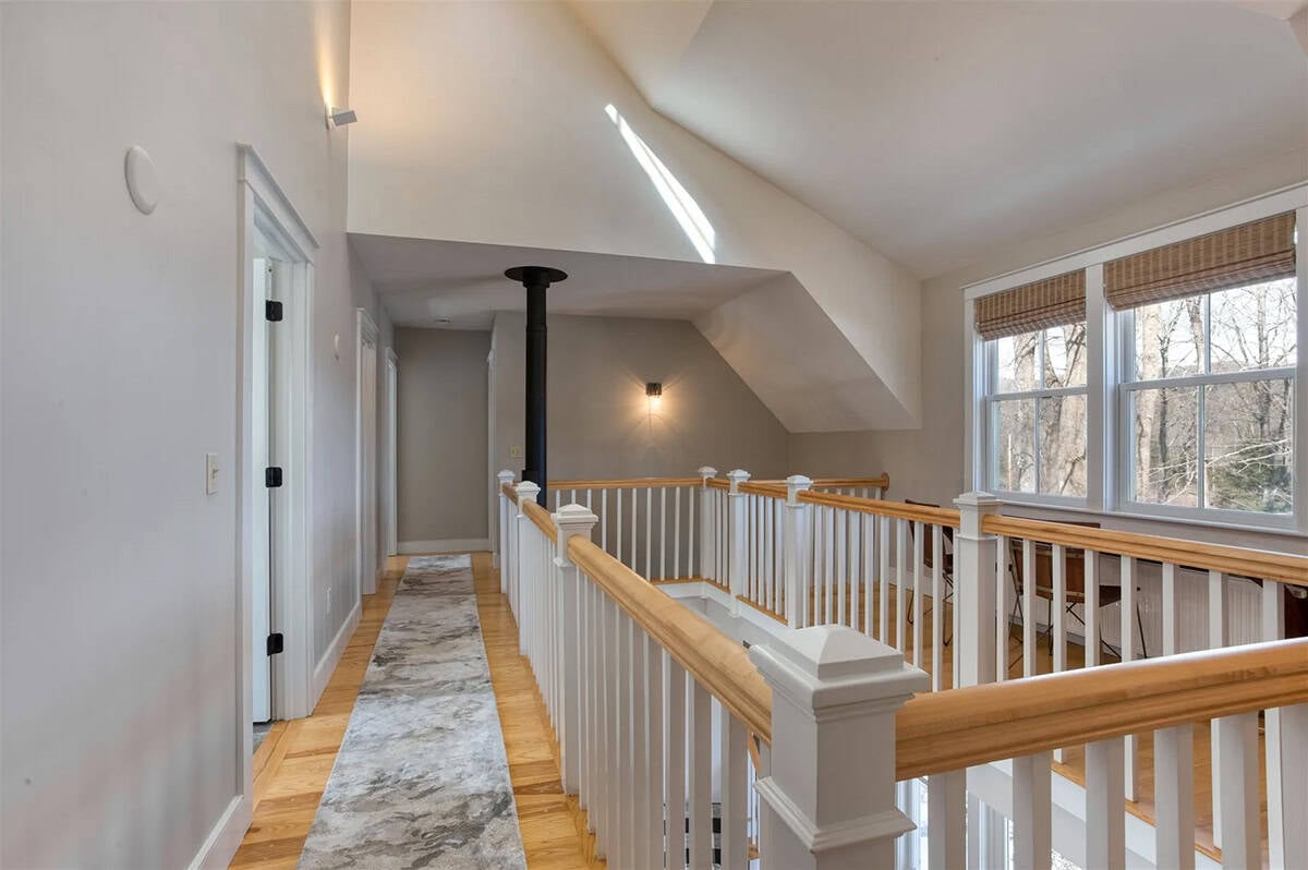 farmhouse style upstairs hallway