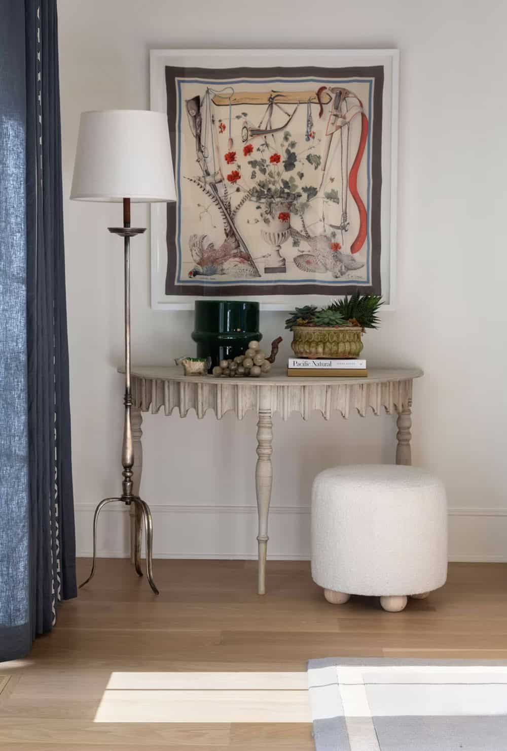 coastal style dining room