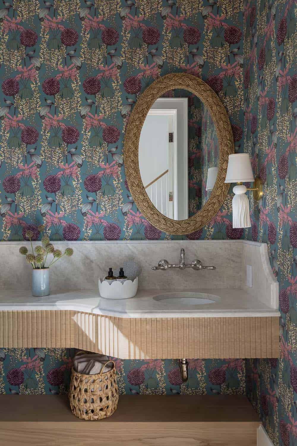 coastal style bathroom