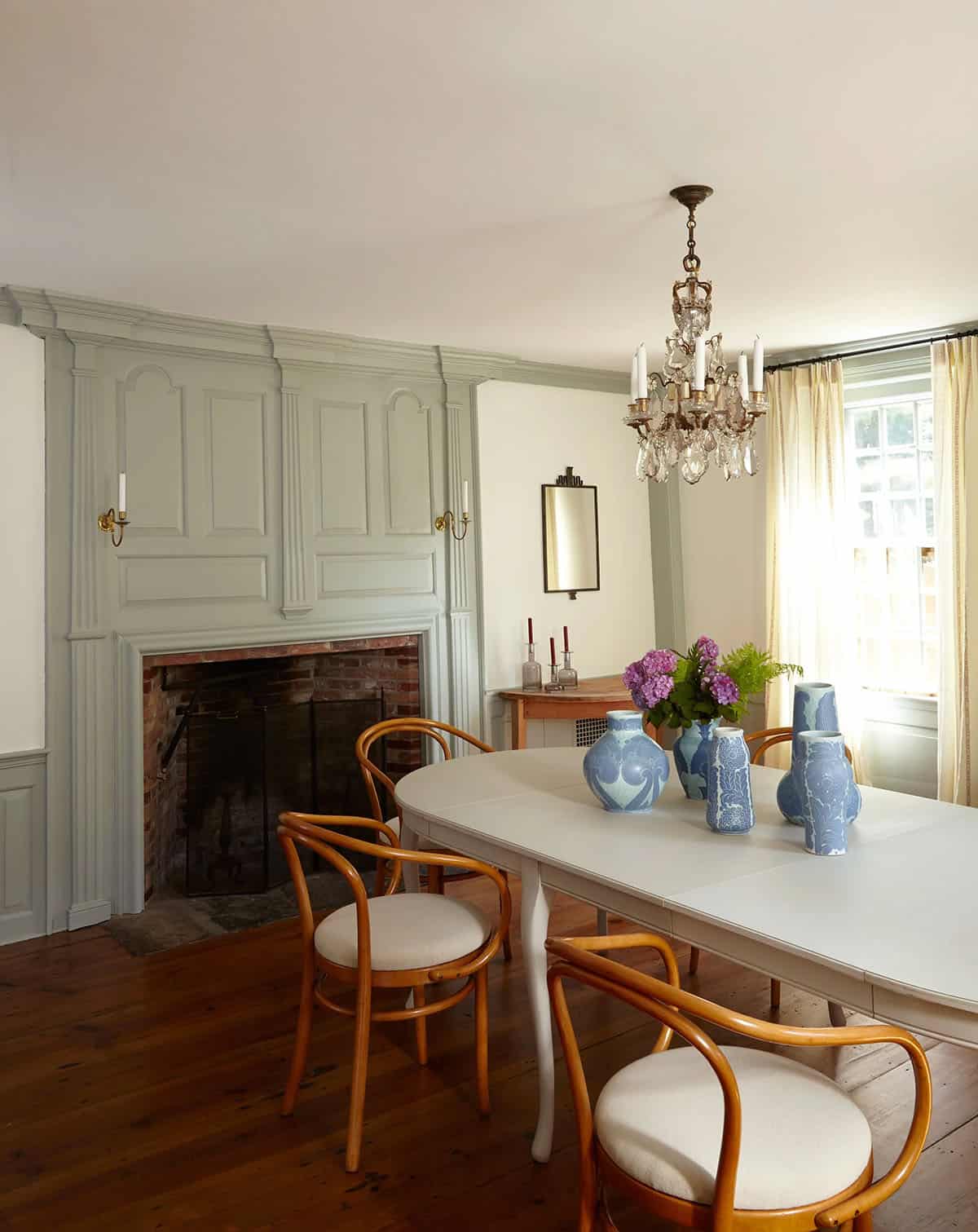 farmhouse style dining room