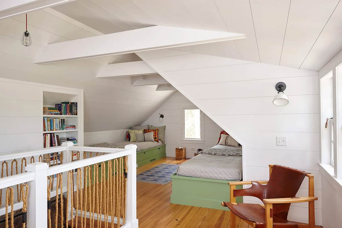 farmhouse style upstairs bunk bedroom