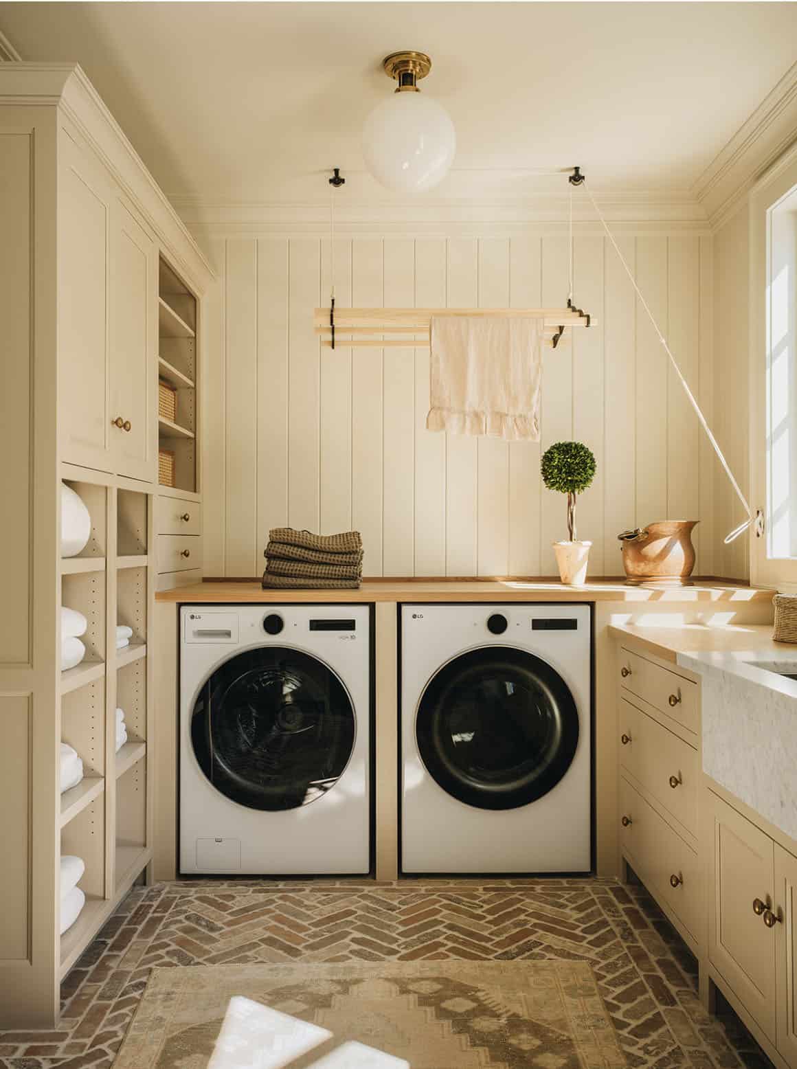 contemporary laundry room