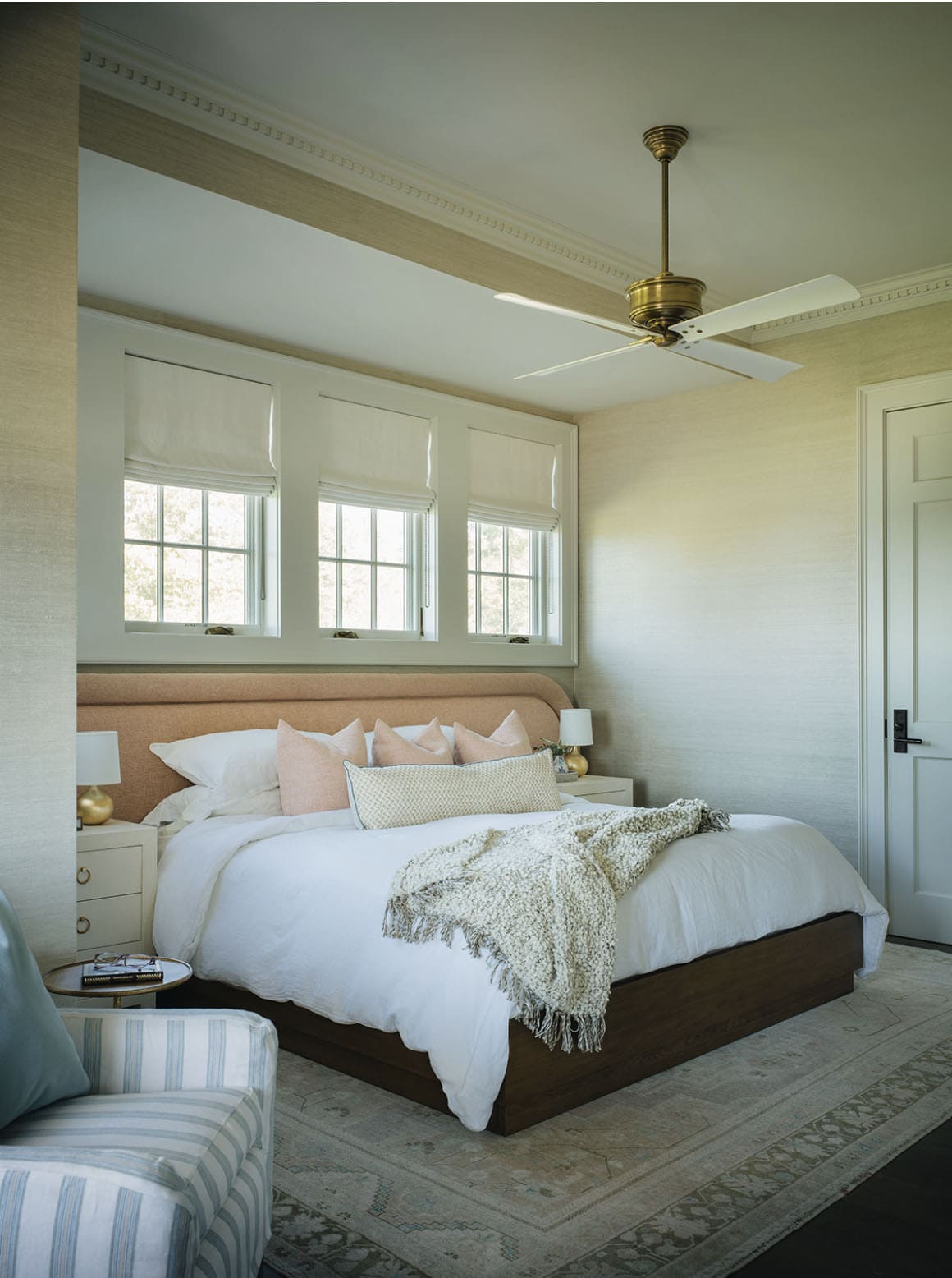 contemporary bedroom