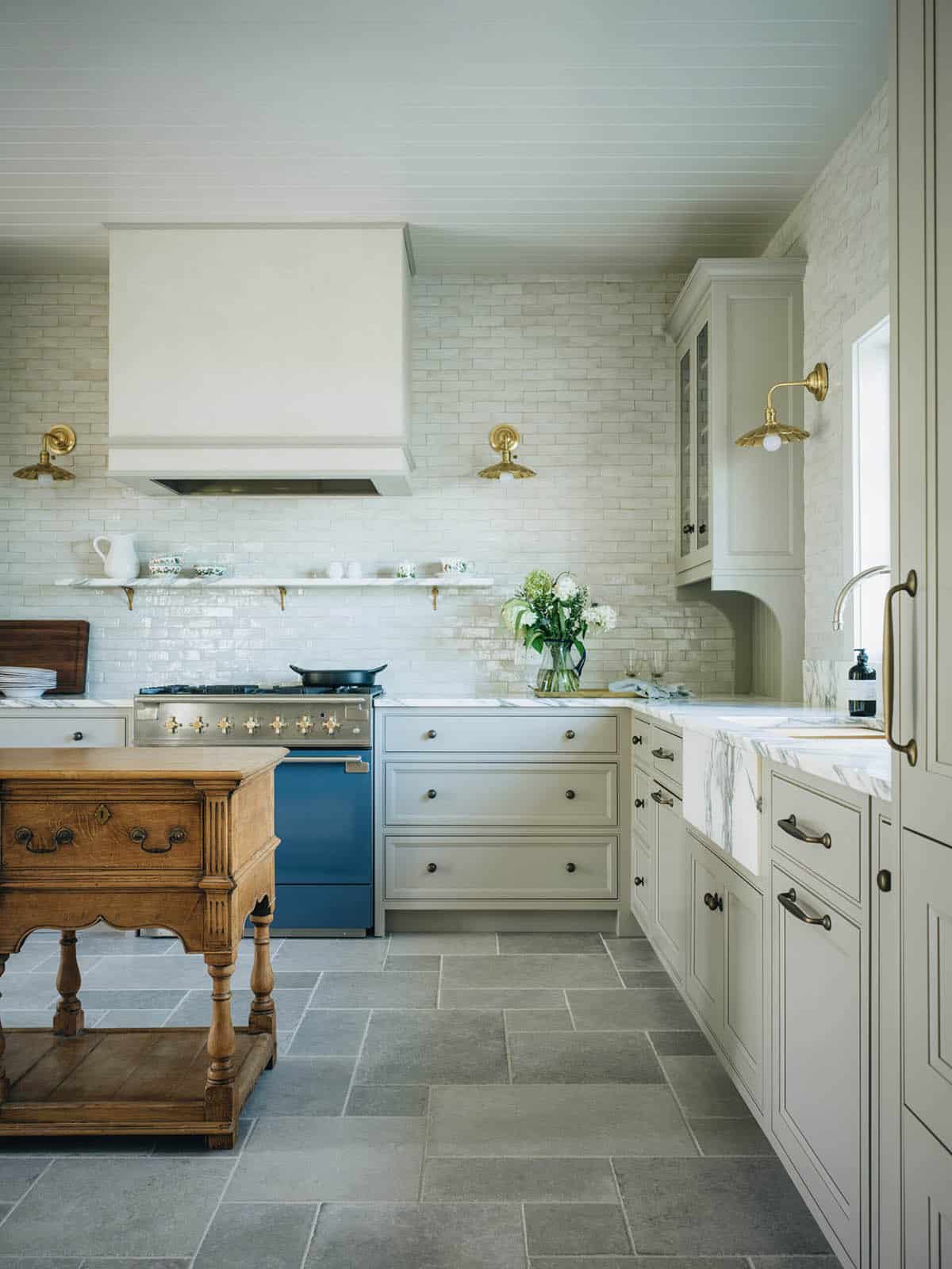 contemporary kitchen