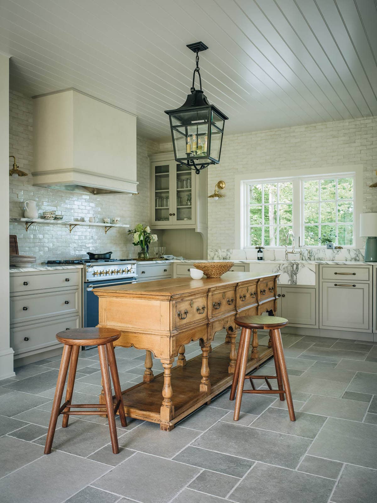 contemporary kitchen