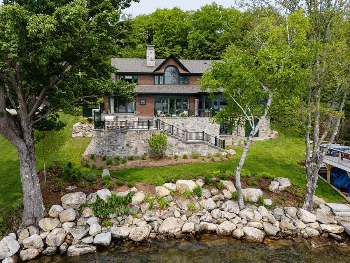 contemporary lake house exterior