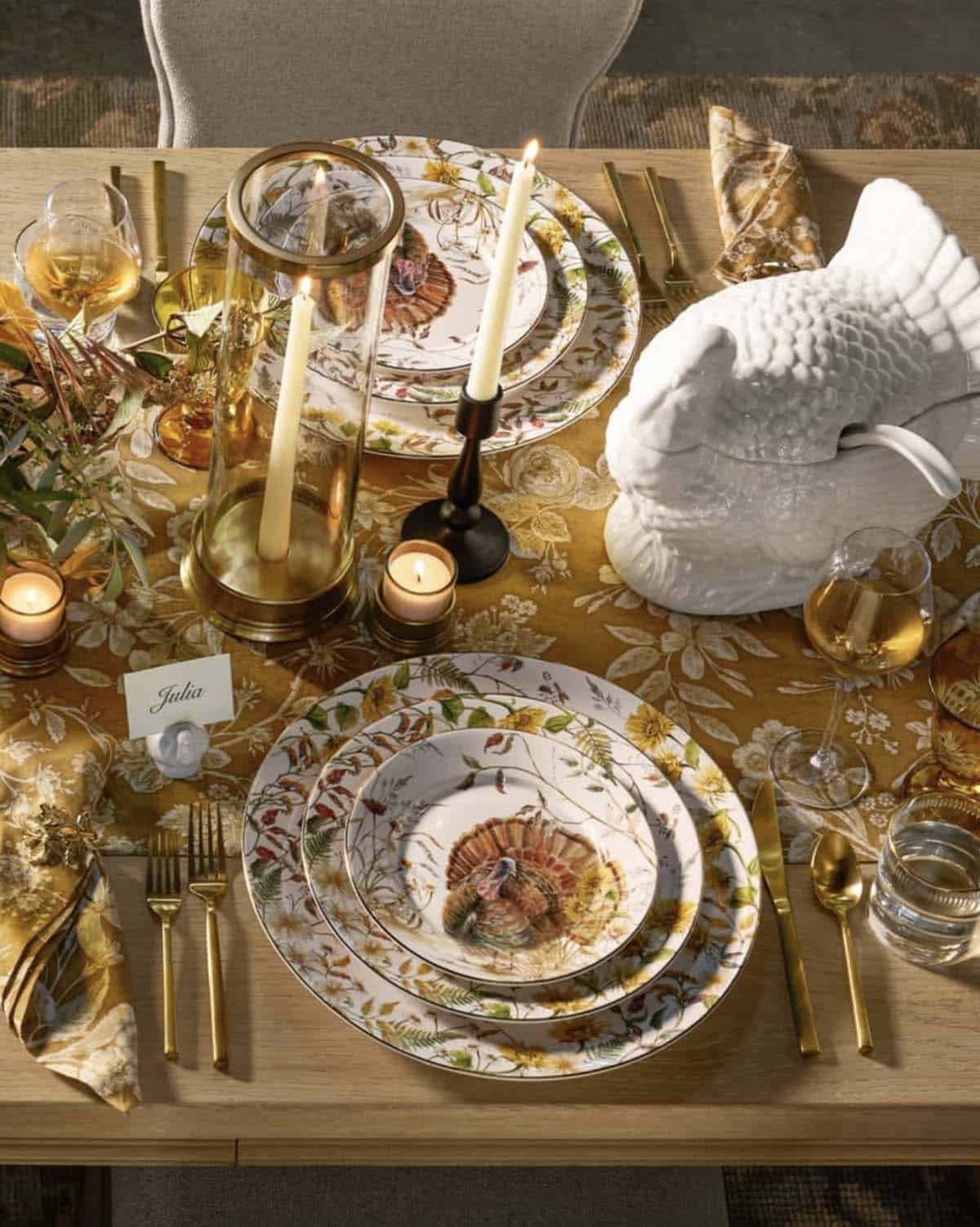 classic thanksgiving setting