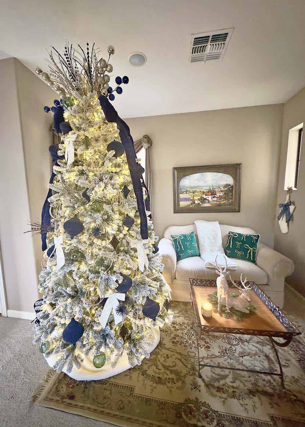 elegant christmas tree