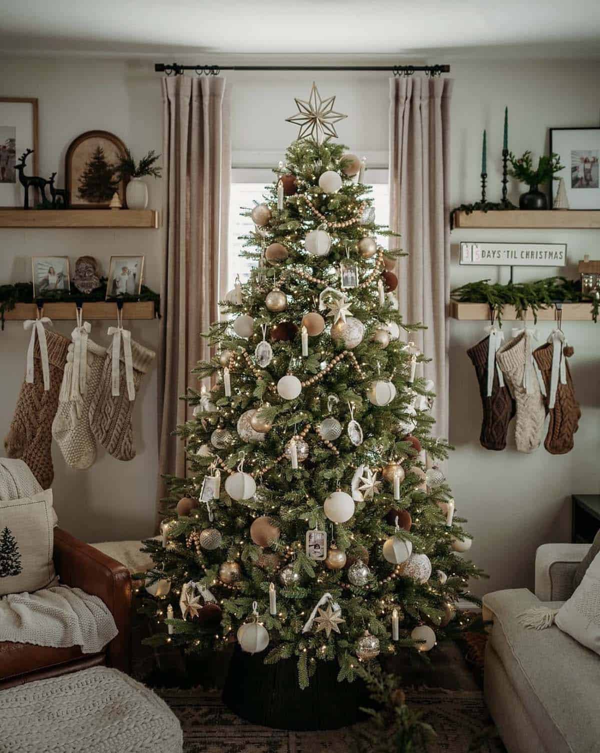 elegant christmas tree