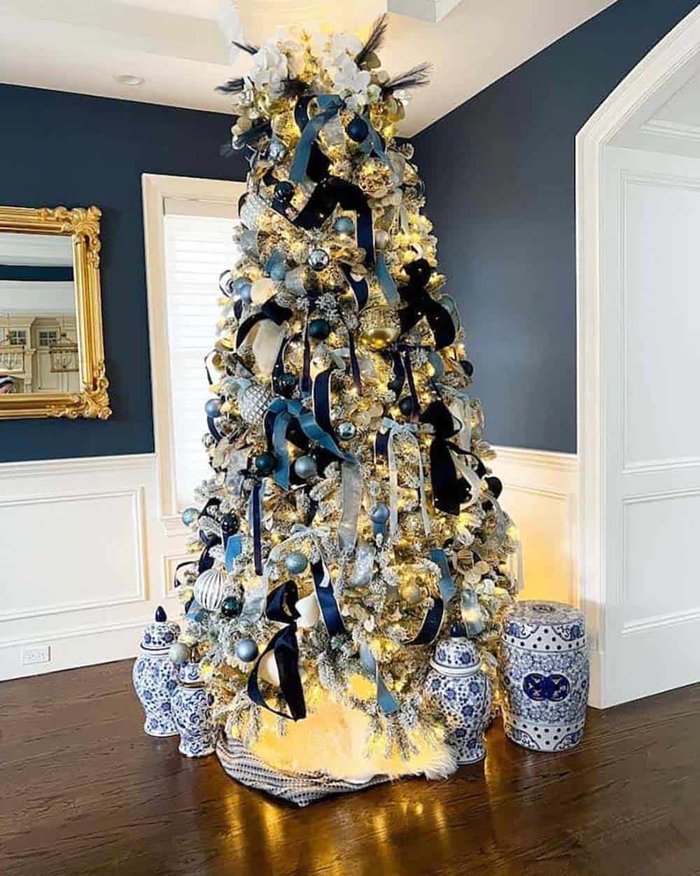 elegant blue and white christmas tree