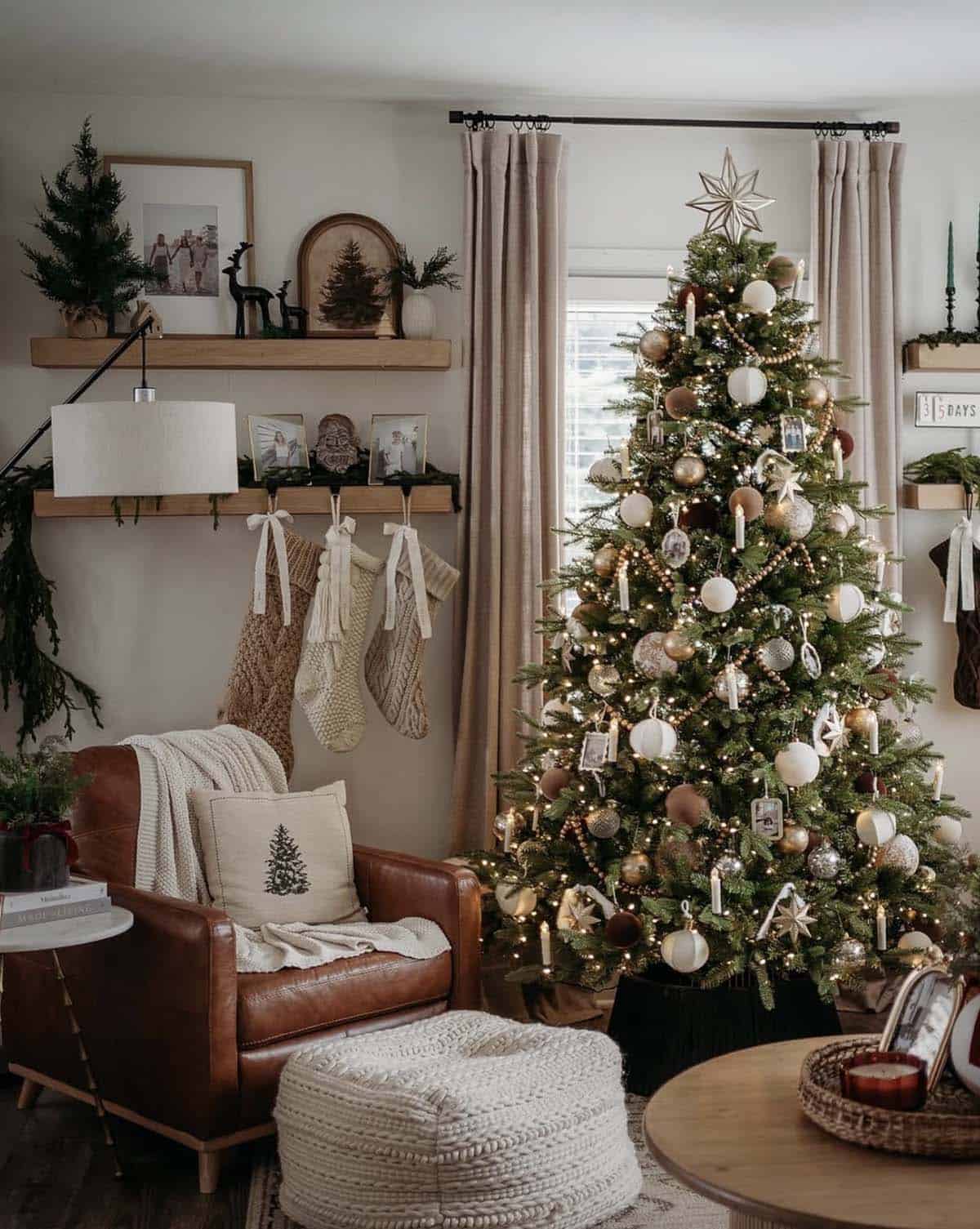 elegant christmas tree